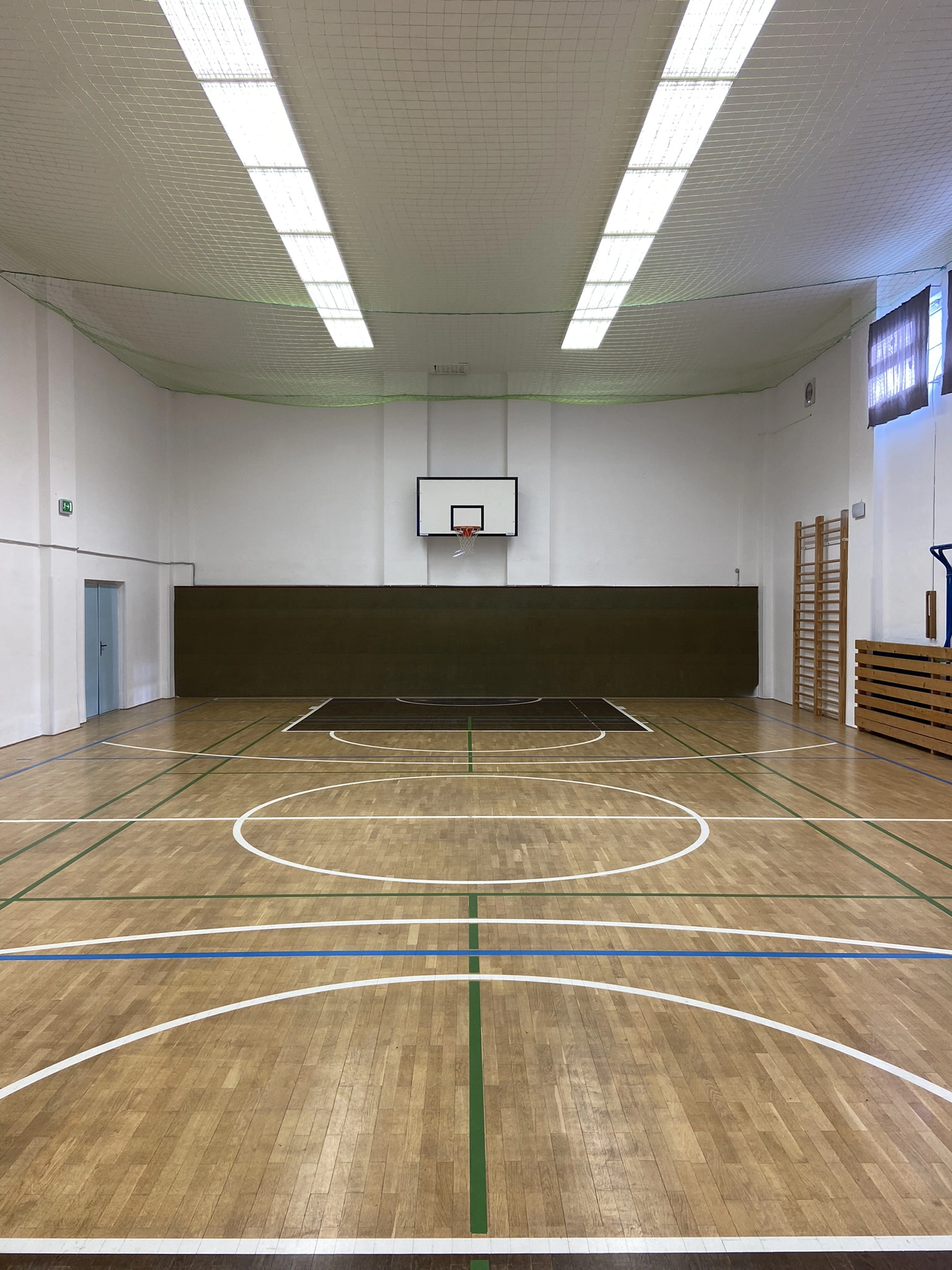 Výmalba tělocvičny Vratimov